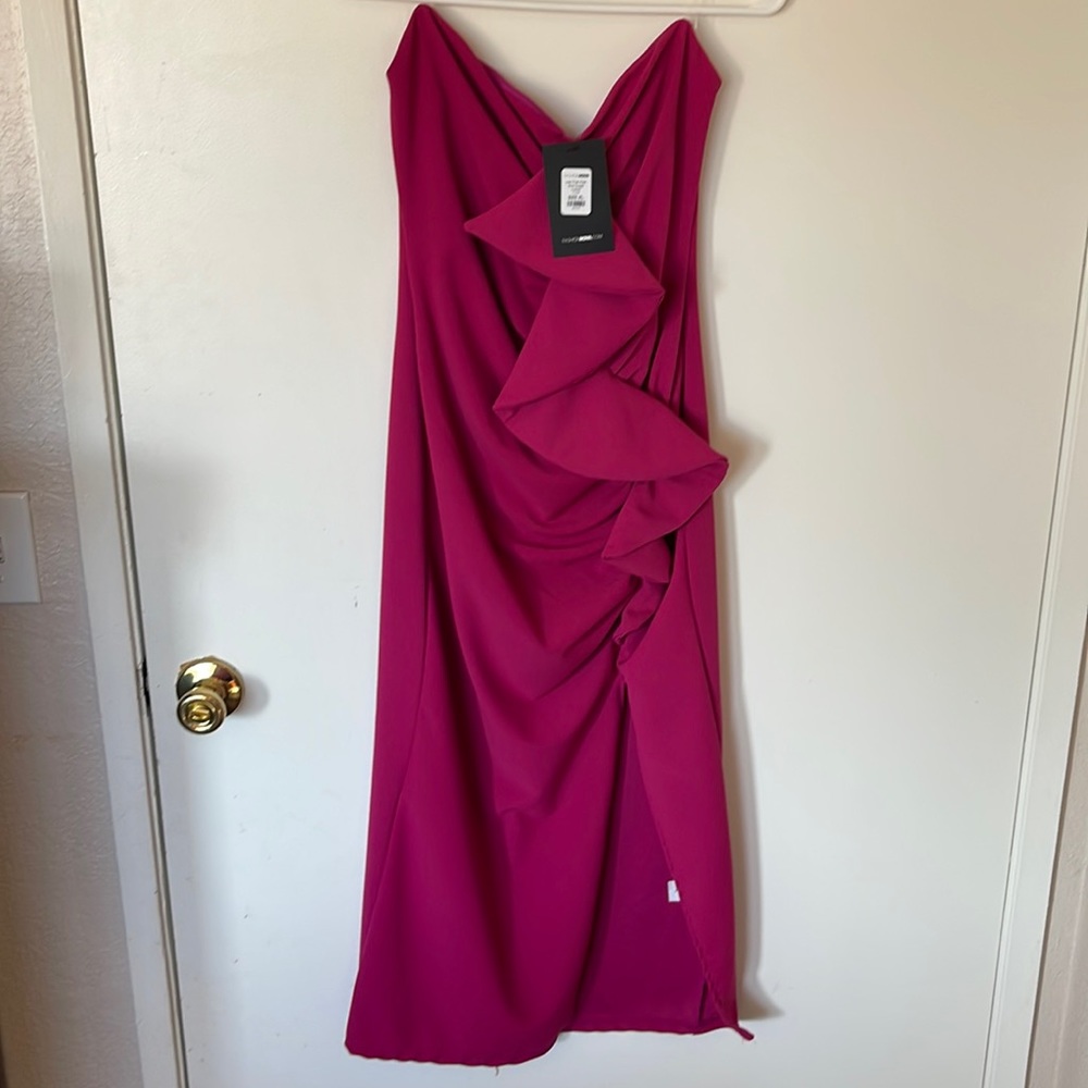 Fashion Nova Style: Her First Kiss Midi Dress